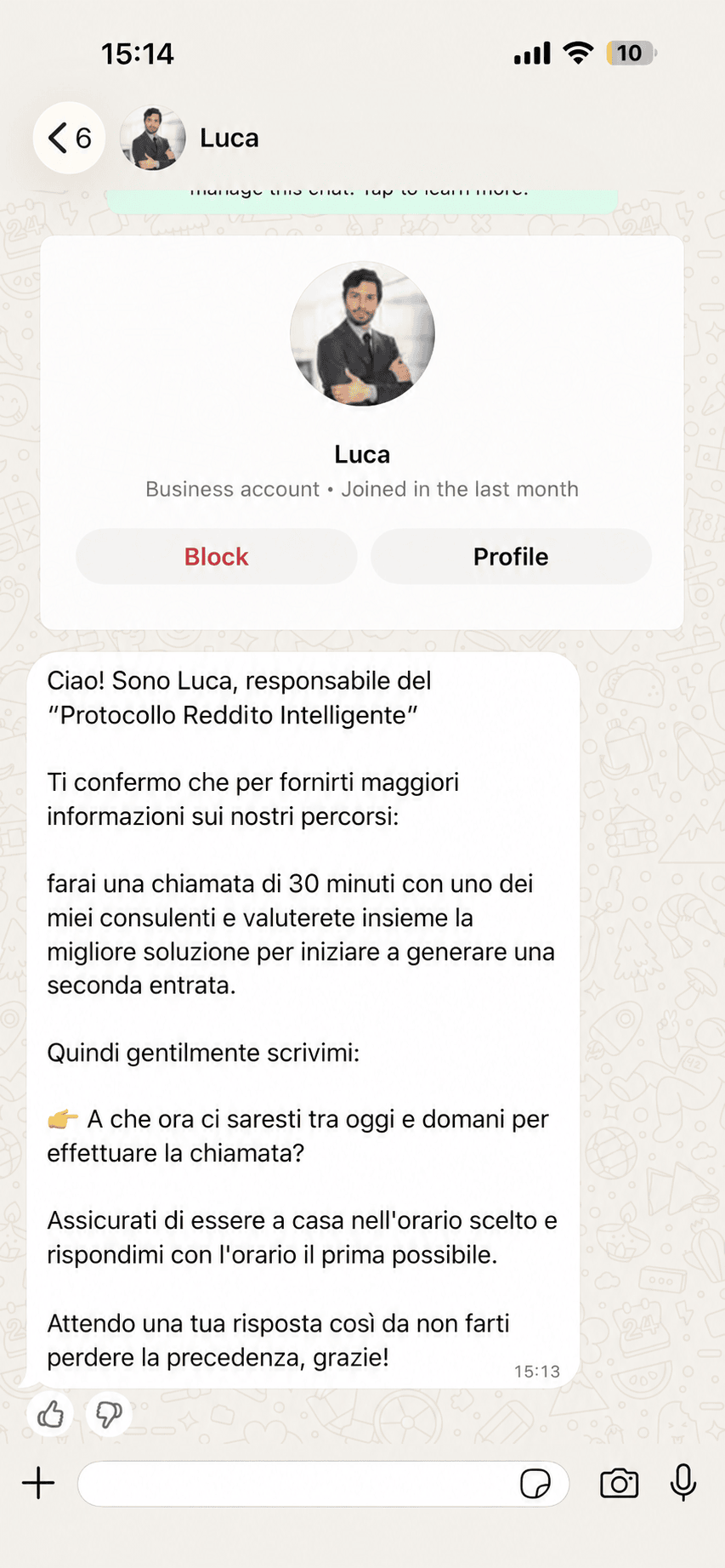La chat WhatsApp di Luca